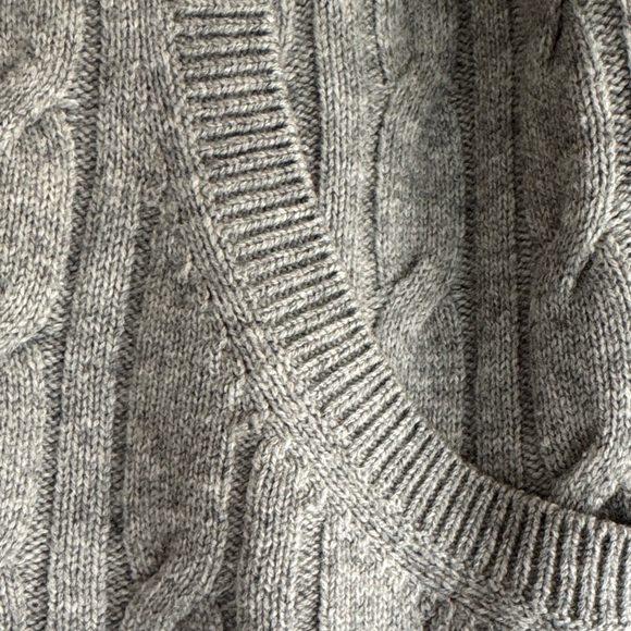 Neiman Marcus Gray Hooded Zip-Up Cable Knit Sweater Merino Wool Cashmere - Picture 5 of 13